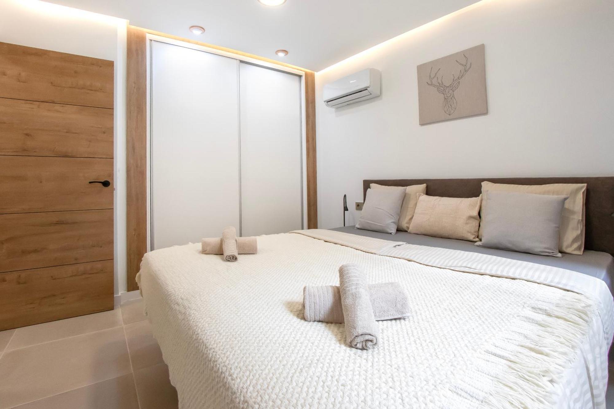 Newly Renovated, Luxurious Apartment With A Heated Pool, 259 ซานมิเกลเดียโบนา ภายนอก รูปภาพ