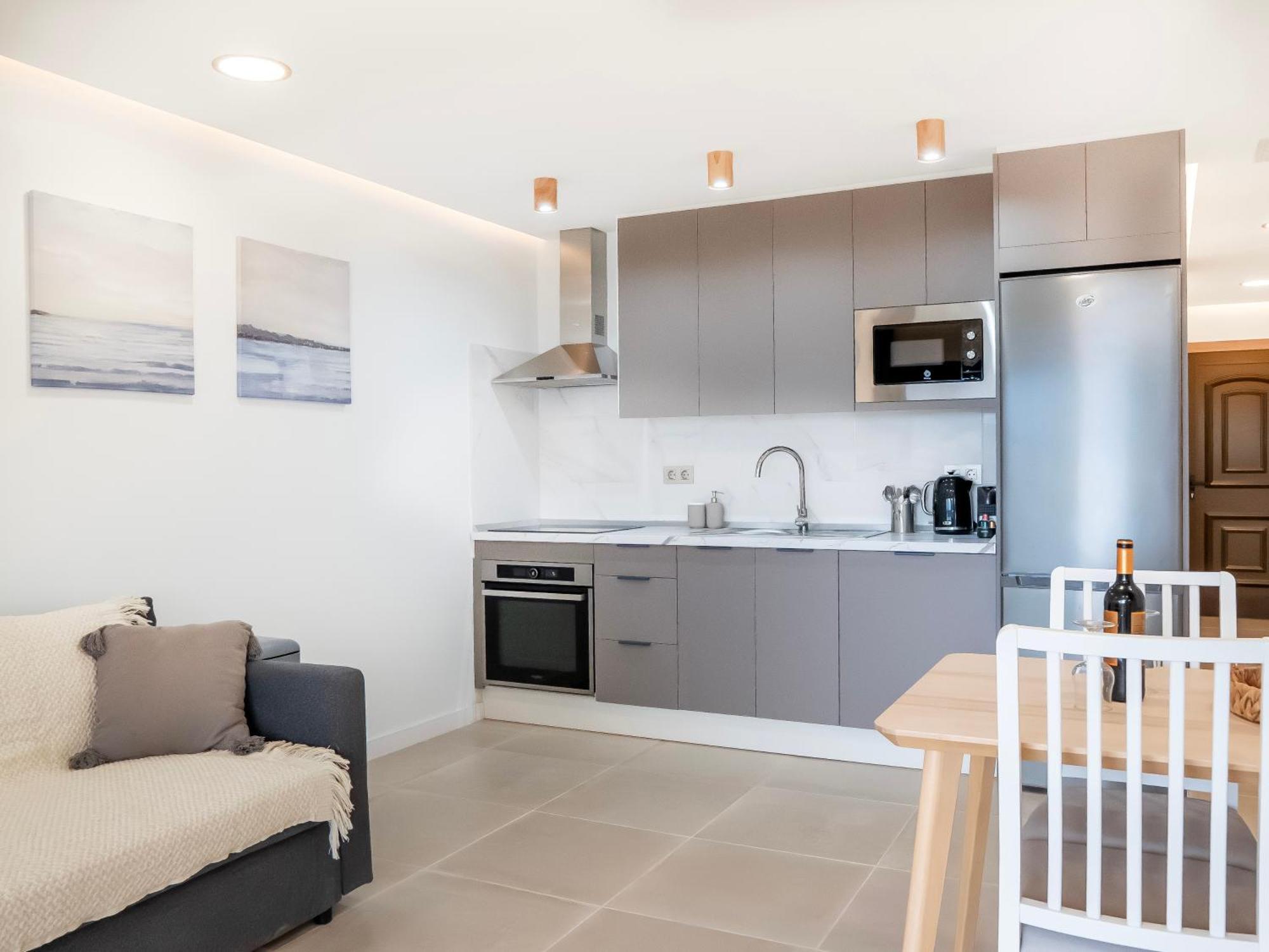 Newly Renovated, Luxurious Apartment With A Heated Pool, 259 ซานมิเกลเดียโบนา ภายนอก รูปภาพ